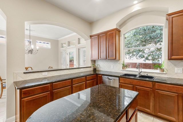 15325 Interlachen DR, Austin, TX 78717
