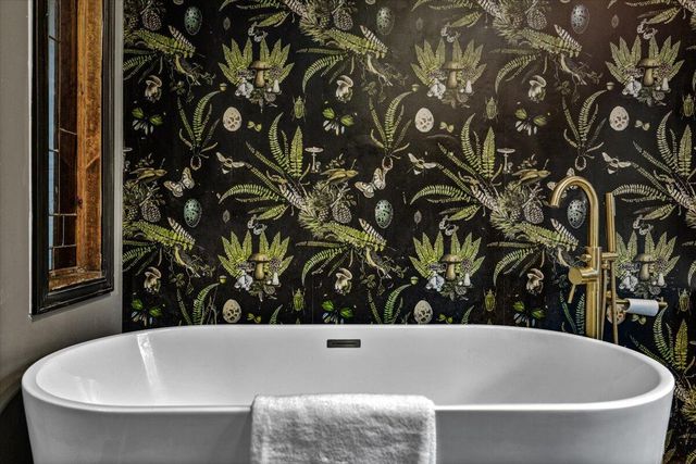 12980 Crestview Drive, Sawyer, MI 49125