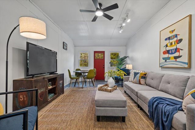 12980 Crestview Drive, Sawyer, MI 49125