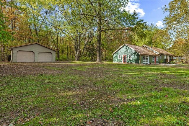 12980 Crestview Drive, Sawyer, MI 49125