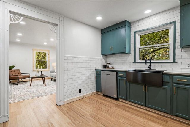 12980 Crestview Drive, Sawyer, MI 49125