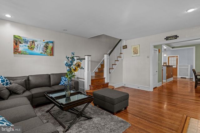 841 E RITTENHOUSE ST, Philadelphia, PA 19138