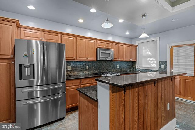 841 E RITTENHOUSE ST, Philadelphia, PA 19138