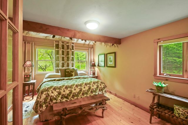 117 Barrett Hill Road, Wilton, NH 03086