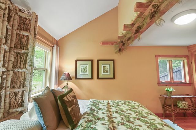 117 Barrett Hill Road, Wilton, NH 03086