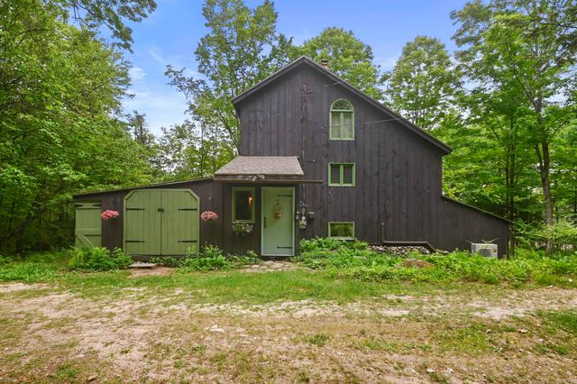 117 Barrett Hill Road, Wilton, NH 03086