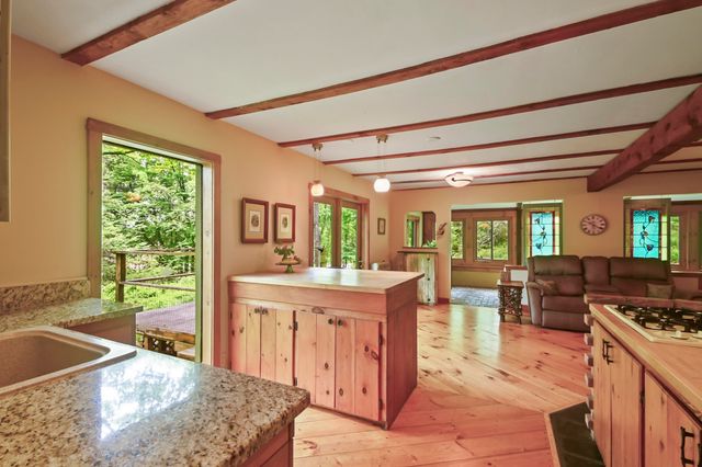 117 Barrett Hill Road, Wilton, NH 03086