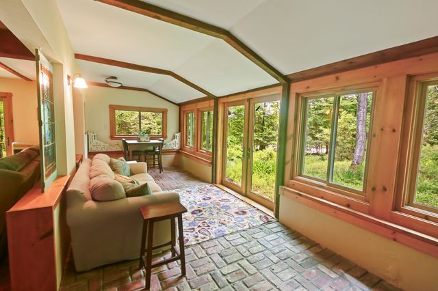 117 Barrett Hill Road, Wilton, NH 03086