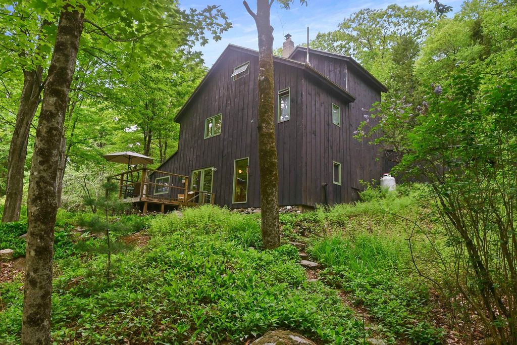 117 Barrett Hill Road, Wilton, NH 03086