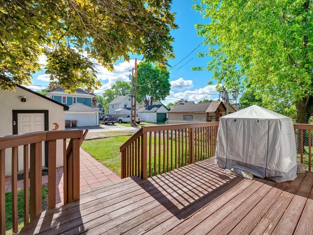 245 5th Avenue S, South Saint Paul, MN 55075