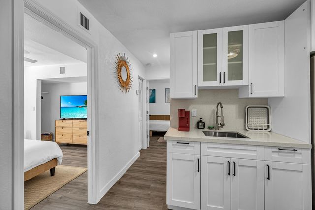 312 SW 12th Avenue, Fort Lauderdale, FL 33312