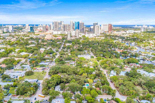 312 SW 12th Avenue, Fort Lauderdale, FL 33312