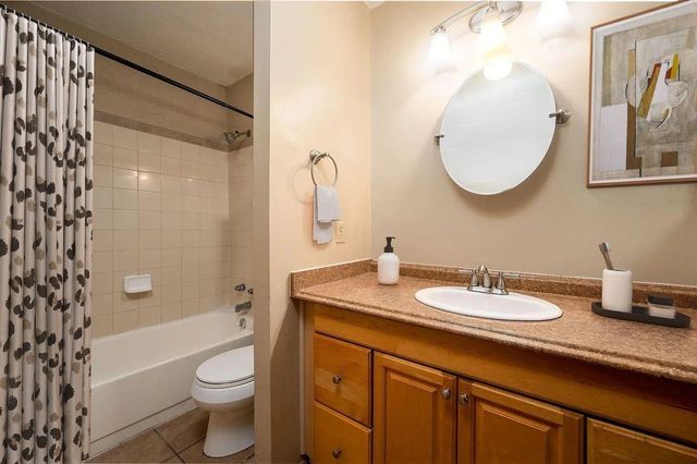 107 S Front St Apt 41, Memphis, TN 38103