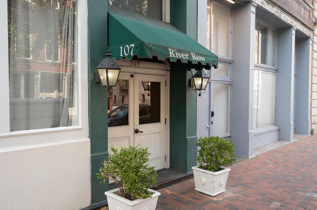 107 S Front St Apt 41, Memphis, TN 38103