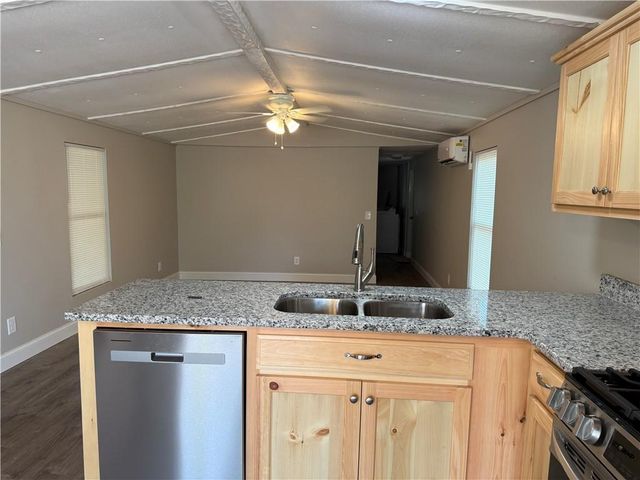 99 Davis Drive, Jasper, GA 30143
