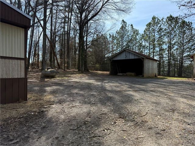 99 Davis Drive, Jasper, GA 30143