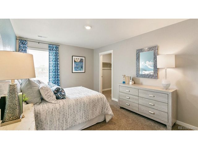 850 N Clubview St, Watkins, CO 80137