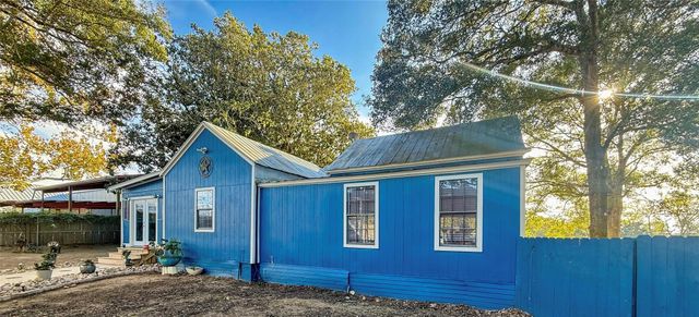 841 S Loop 497, Brenham, TX 77833