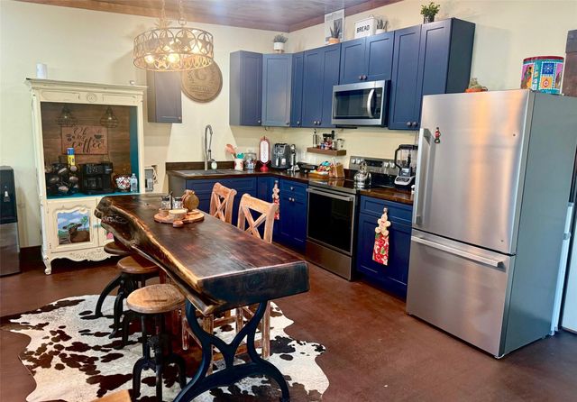 841 S Loop 497, Brenham, TX 77833