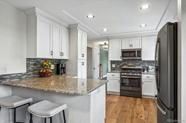 11918 W Stanford Drive, Morrison, CO 80465