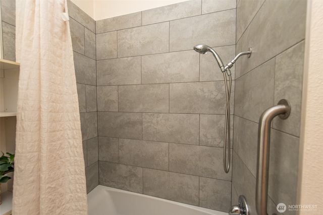 4314 Lackey Road NW, Lakebay, WA 98349