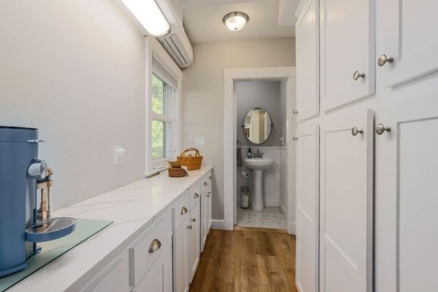 15 Davidson Road, Worcester, MA 01605