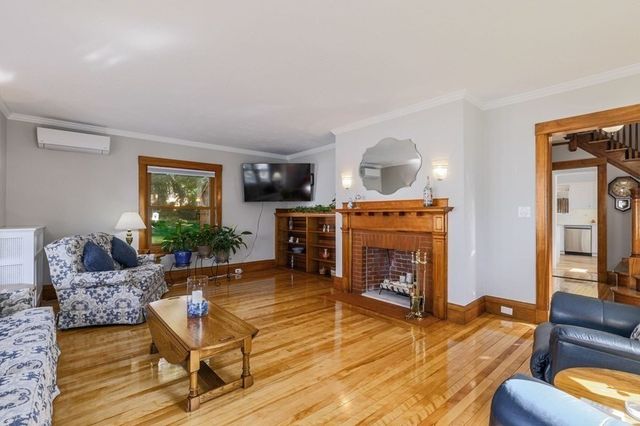 15 Davidson Road, Worcester, MA 01605