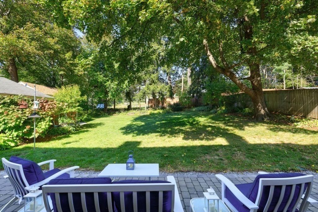 15 Davidson Road, Worcester, MA 01605