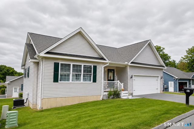17 Hannah Way, Harwinton, CT 06791