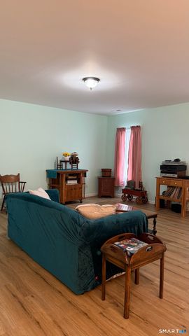 17 Hannah Way, Harwinton, CT 06791