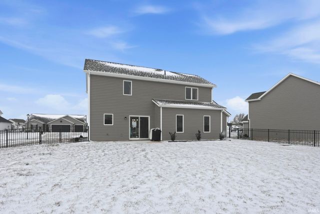 1928 Freestone Place, Huntertown, IN 46748