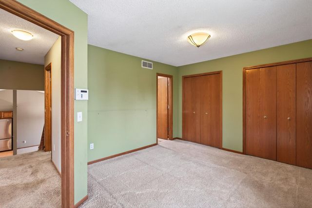 8270 Dawson Way, Inver Grove Heights, MN 55076