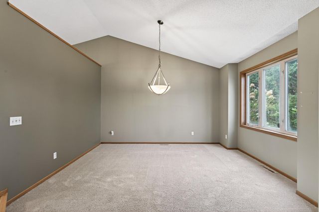 8270 Dawson Way, Inver Grove Heights, MN 55076