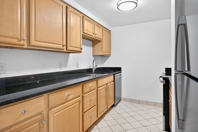 200 Captains Row 202, Chelsea, MA 02150