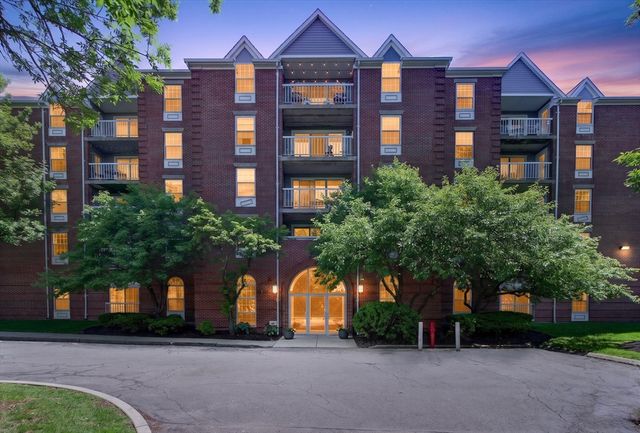 200 Captains Row 202, Chelsea, MA 02150