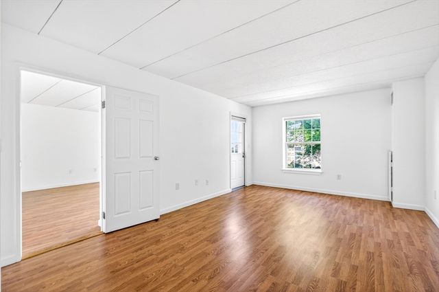 200 Captains Row 202, Chelsea, MA 02150