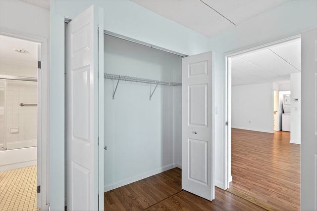 200 Captains Row 202, Chelsea, MA 02150