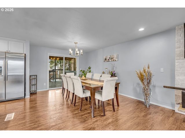 3893 Sw 4TH St, Gresham, OR 97030