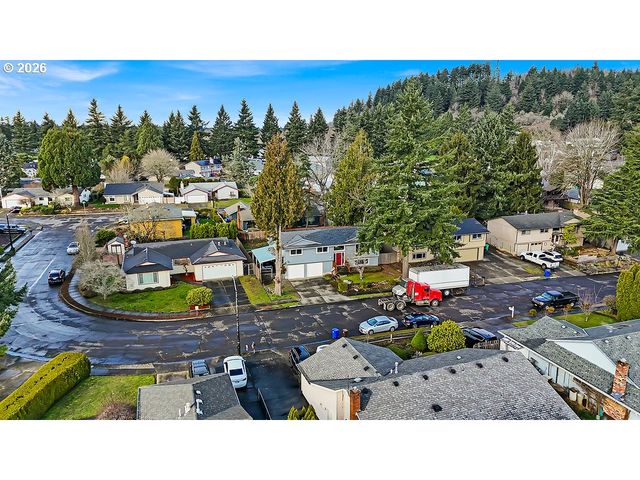 3893 Sw 4TH St, Gresham, OR 97030