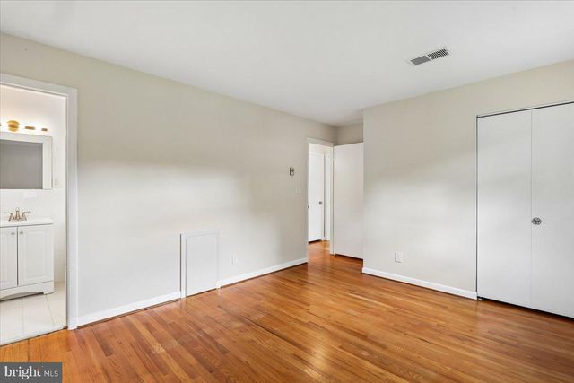 11809 LONGDRAFT CT, Gaithersburg, MD 20878