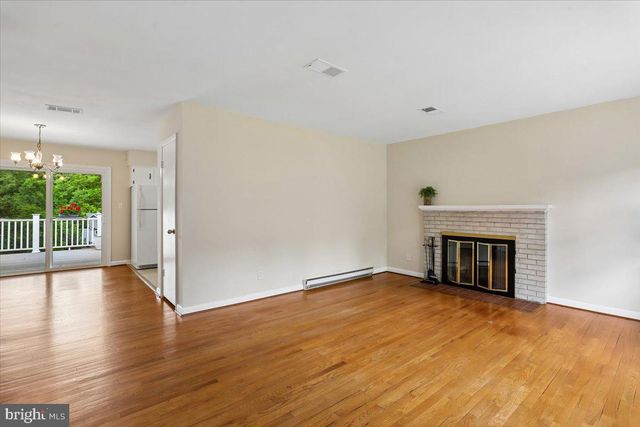 11809 LONGDRAFT CT, Gaithersburg, MD 20878