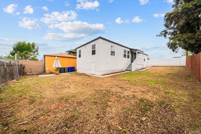 1916 Skyline Drive, Lemon Grove, CA 91945