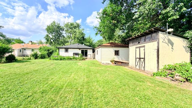 2109 Park Street, Rolling Meadows, IL 60008