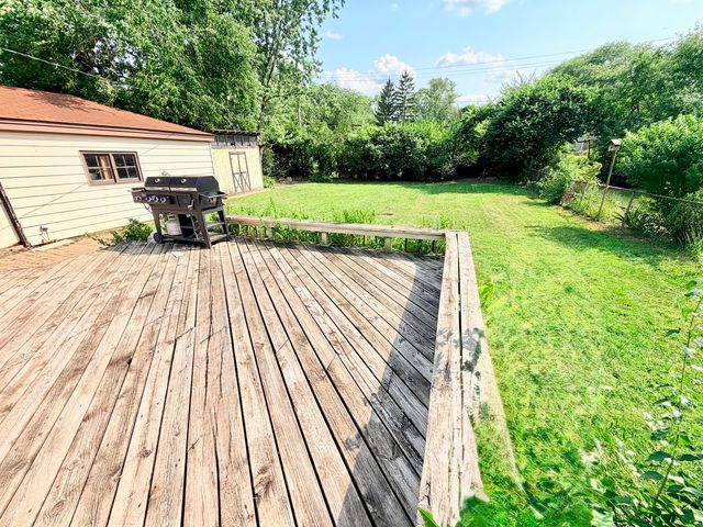 2109 Park Street, Rolling Meadows, IL 60008