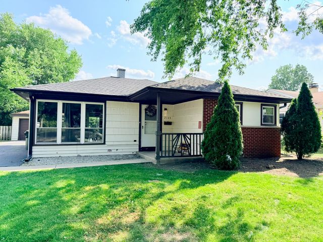 2109 Park Street, Rolling Meadows, IL 60008