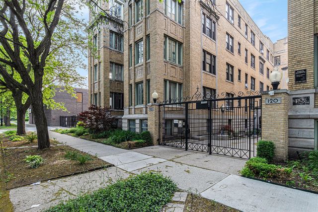 120 Seward Street, Detroit, MI 48202