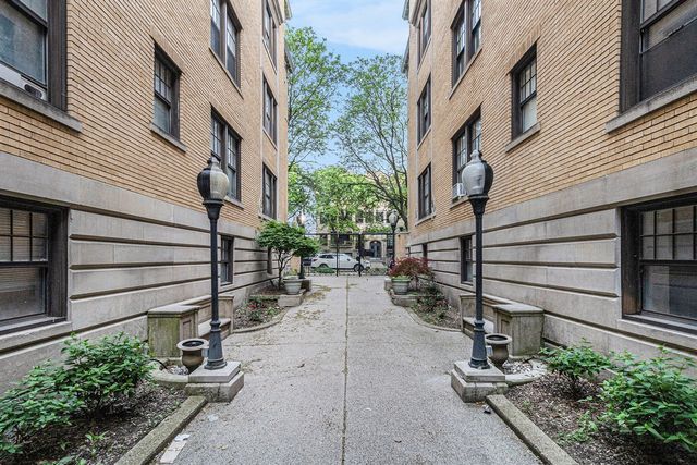 120 Seward Street, Detroit, MI 48202