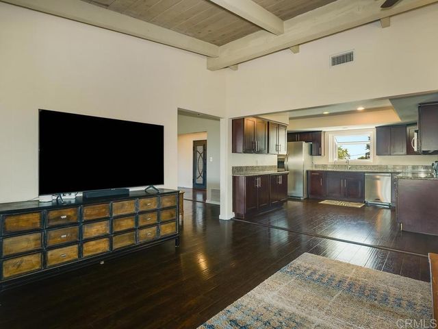 4880 San Jacinto Circle East, Fallbrook, CA 92028