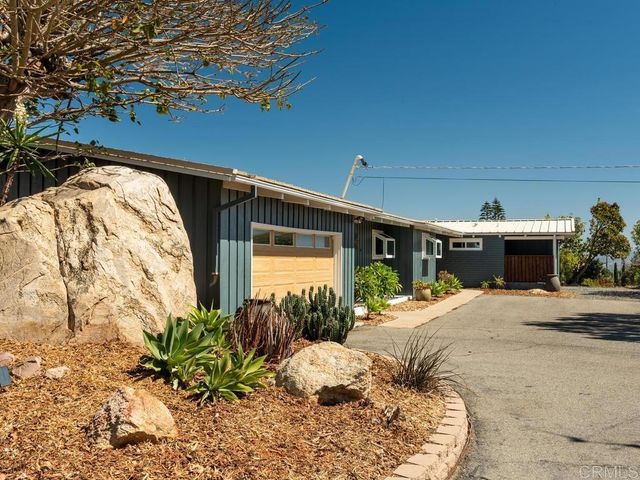 4880 San Jacinto Circle East, Fallbrook, CA 92028