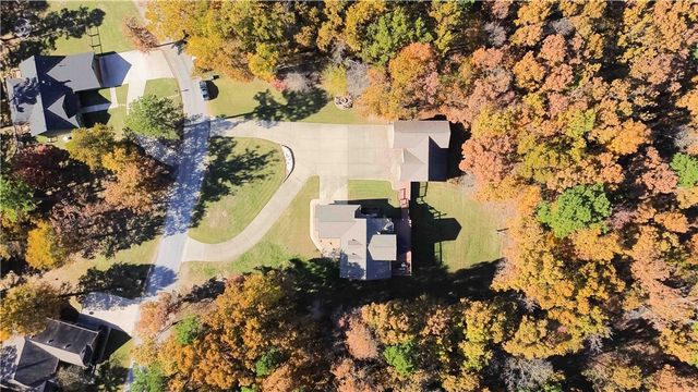 15210 Haynes Road, Rogers, AR 72756